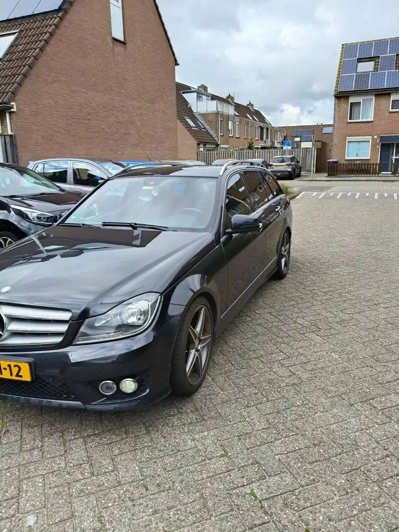 Mercedes-Benz C 400 Mercedes-Benz C 250 CDI 4MATIC Avantgarde Zwart - 2