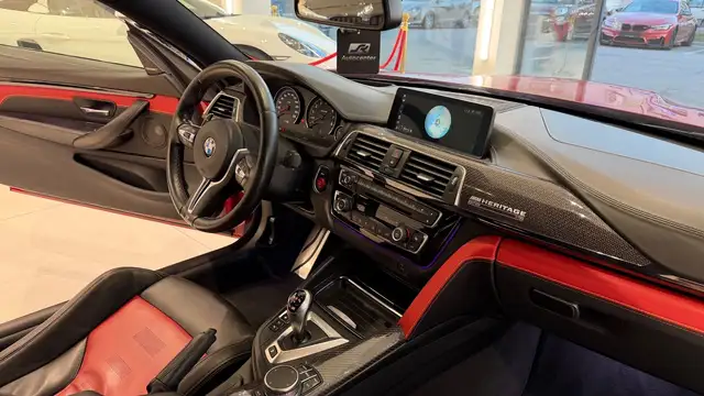 BMW M4 Competition Aut. HERITAGE Edition 1 von 750 Ansicht 27
