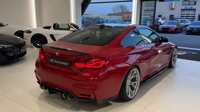 BMW M4 Competition Aut. HERITAGE Edition 1 von 750 Ansicht 12