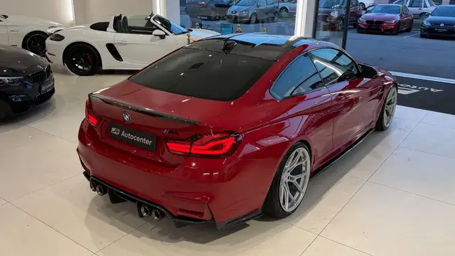 BMW M4 Competition Aut. HERITAGE Edition 1 von 750 Ansicht 13