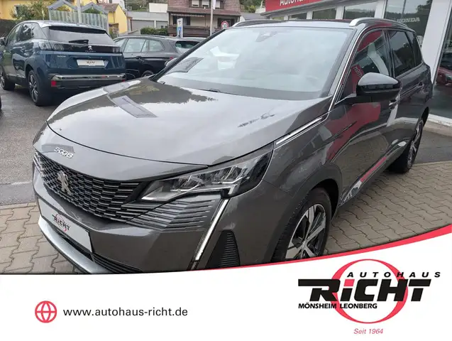 Peugeot 5008 1.5 HDI Allure 7-Sitzer Navi AHK ACC Totwinkel