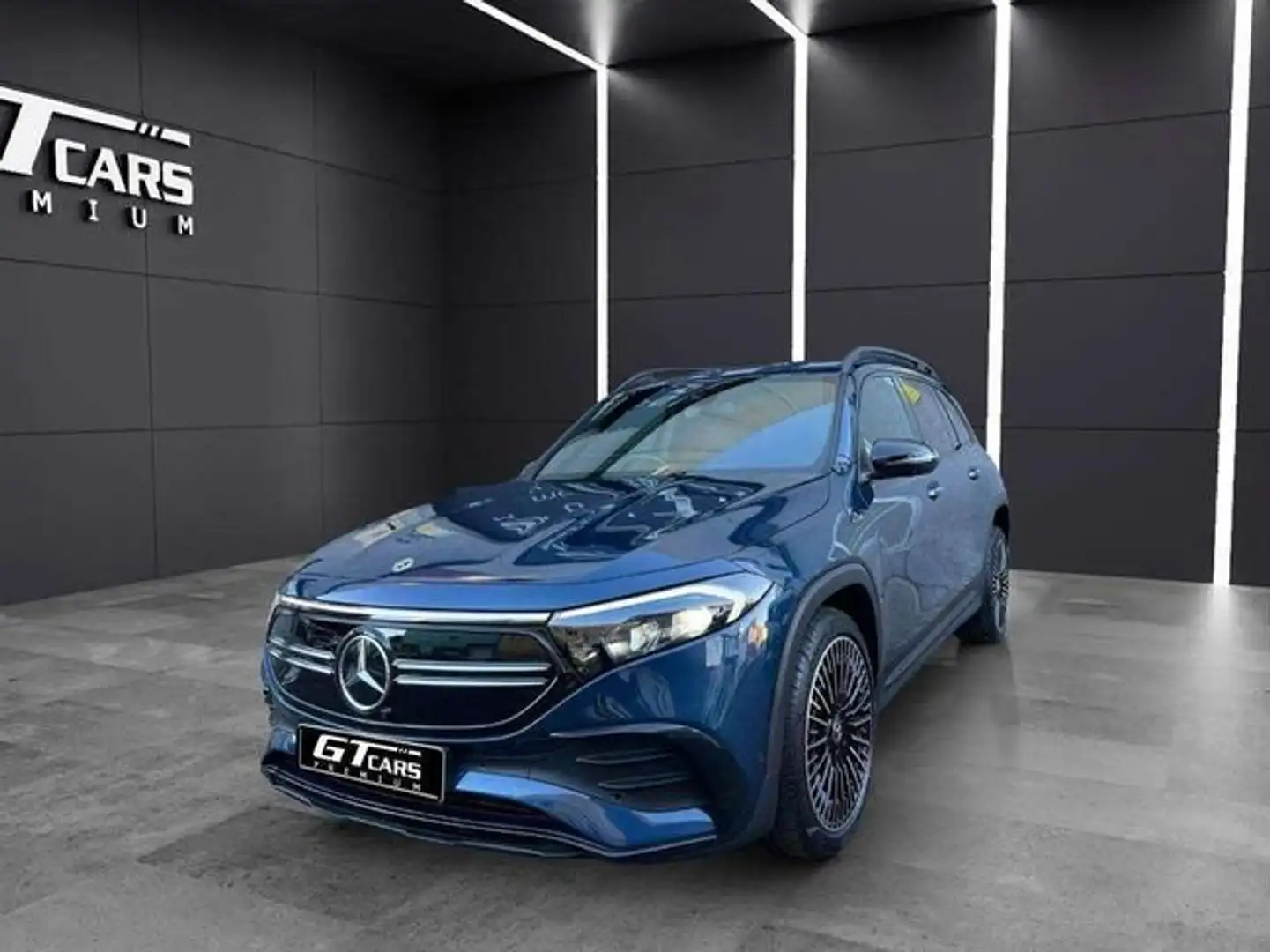 Mercedes-Benz EQB 300 4Matic Azul - 1