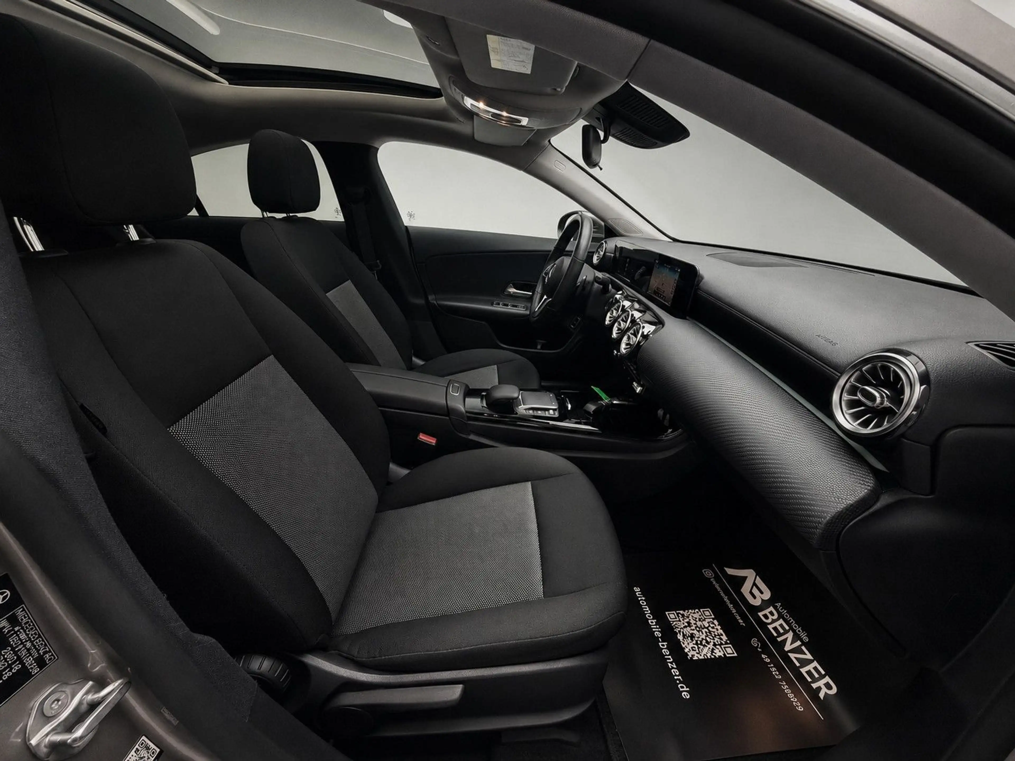 Mercedes-Benz CLA 220 d/PANO/Ambiente/NAVI/SHZ/LED-TFL/CarPlay — photo 15