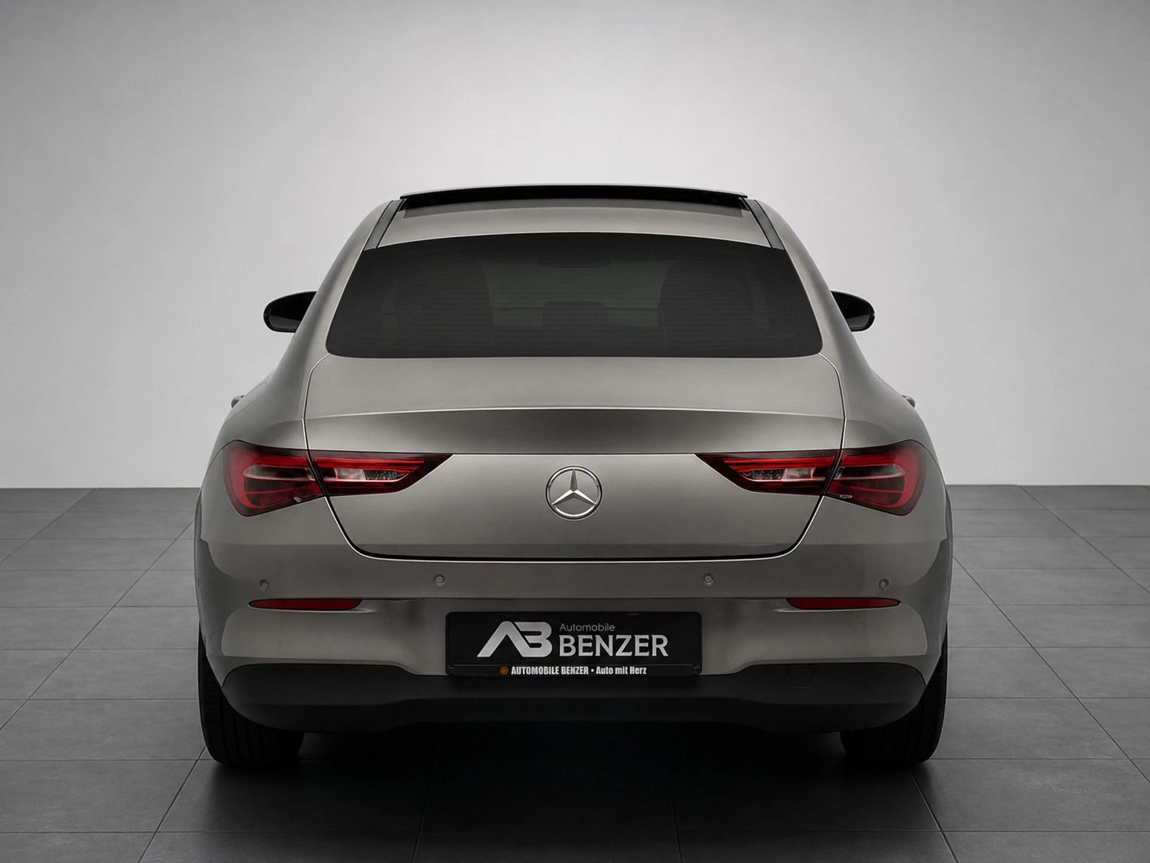 Mercedes-Benz CLA 220 d/PANO/Ambiente/NAVI/SHZ/LED-TFL/CarPlay — photo 10