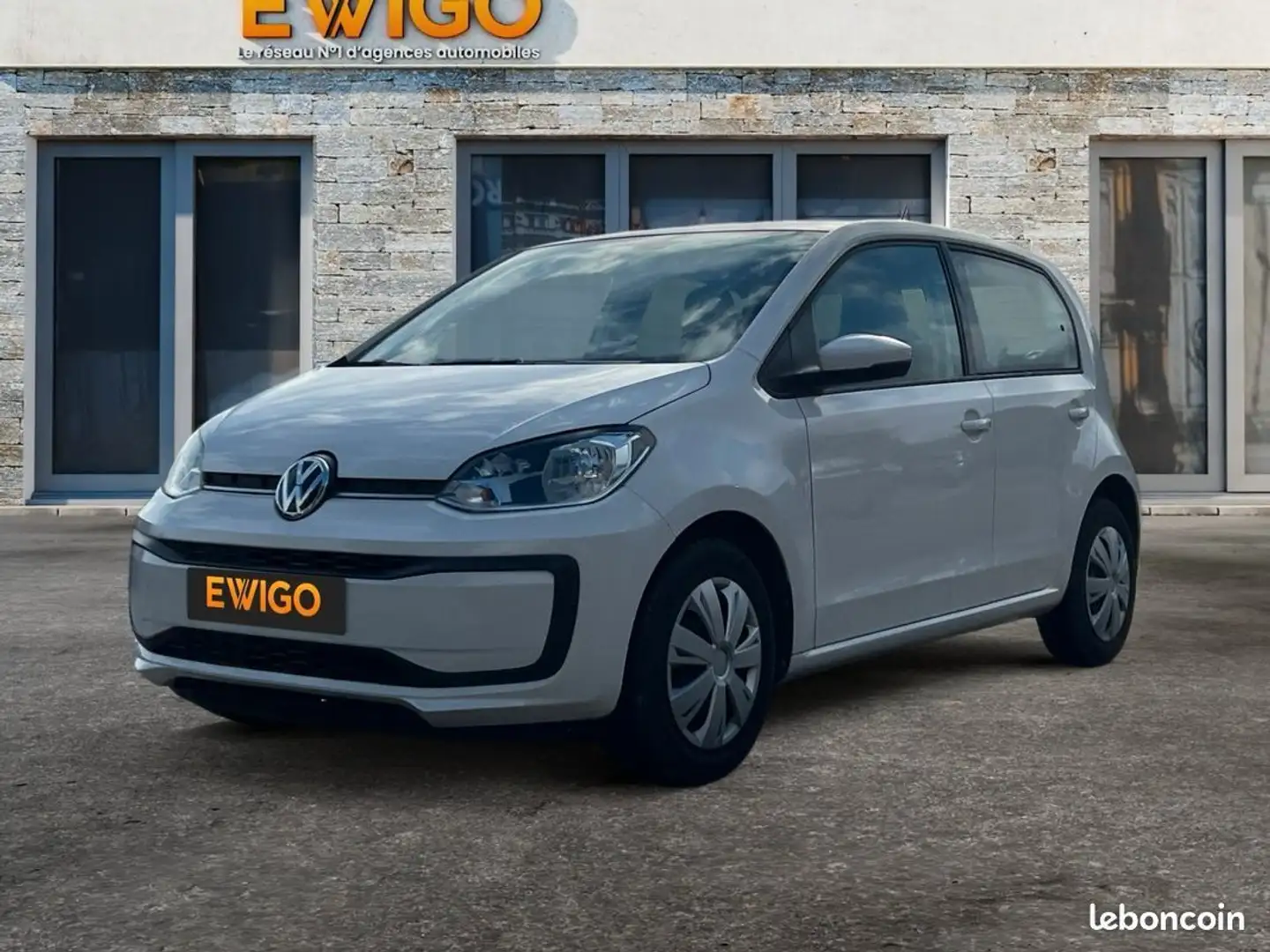 Volkswagen up! 1.0 60 bluemotion move revision faite Blanc - 1