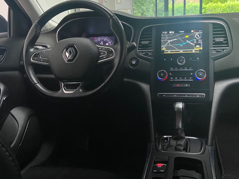 Renault Megane Lim Automatik Kamera Navi Sitzheiz  Xenon — photo 13
