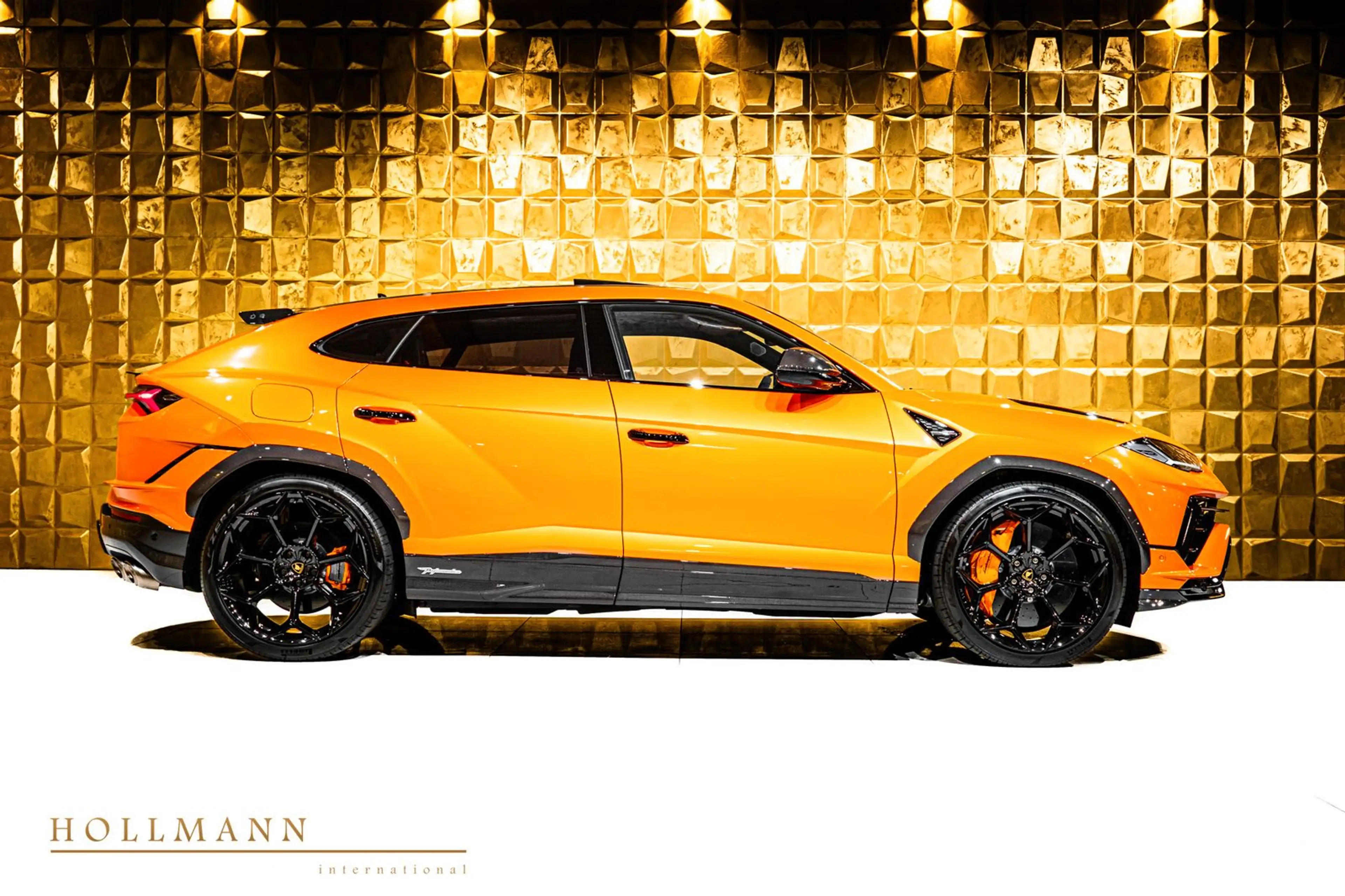 Lamborghini Urus + PERFORMANTE + FULL CARBON + 3D B&O — photo 3
