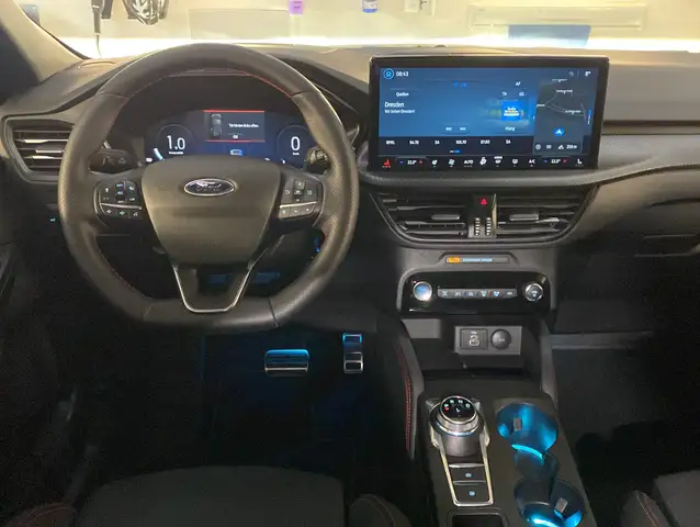 Ford Kuga view 10