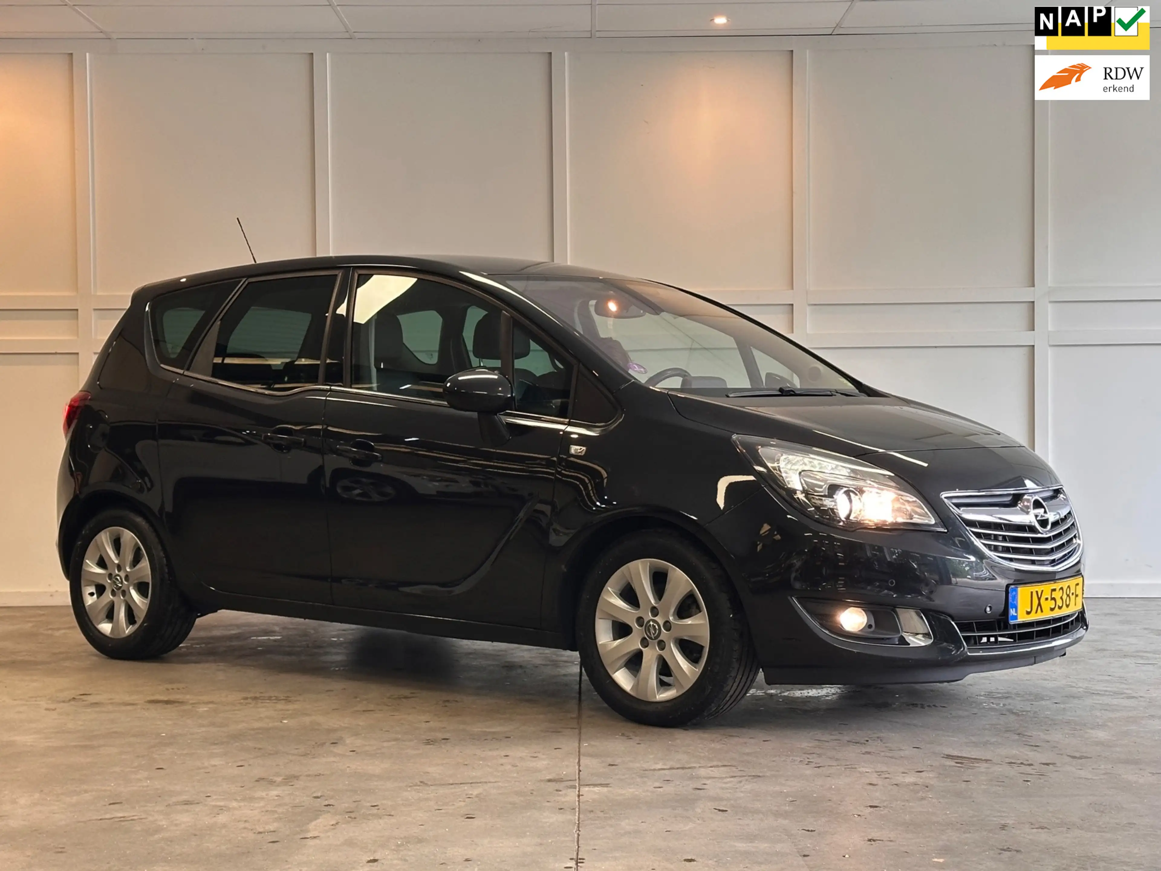Opel Meriva 1.4 Turbo Blitz / 2016 /Leer / Navi / Trekhaak