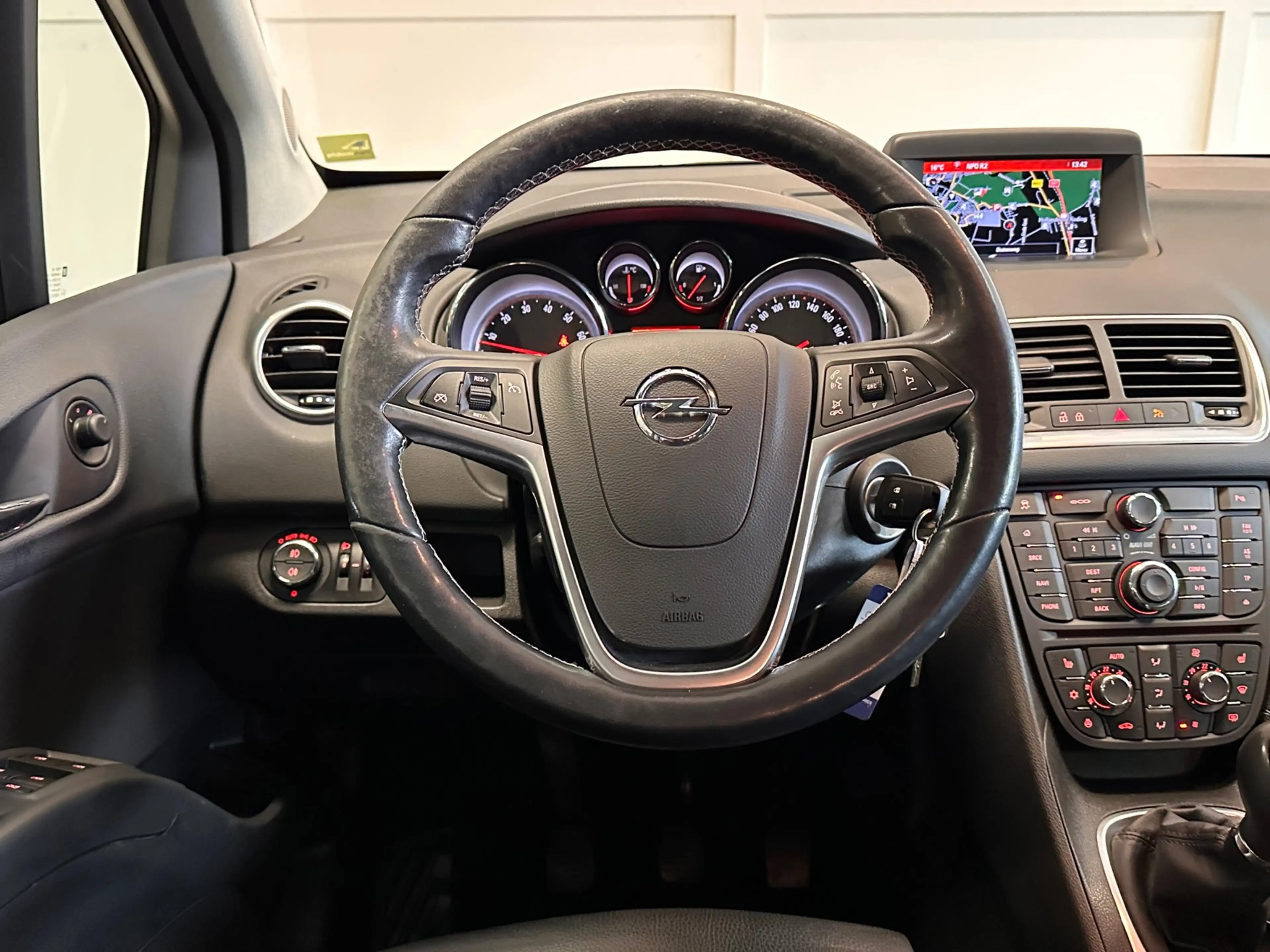 Opel Meriva 1.4 Turbo Blitz / 2016 /Leer / Navi / Trekhaak — photo 6