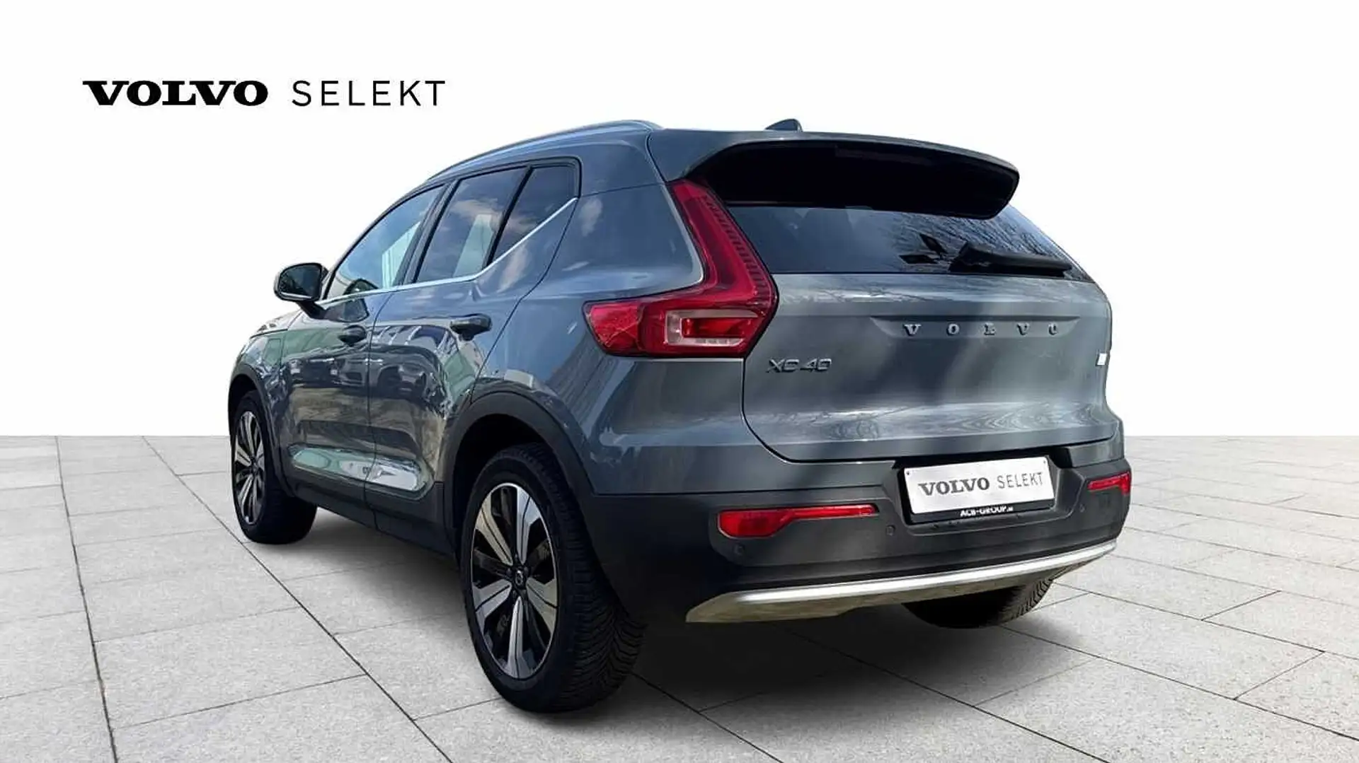 Volvo XC40 Recharge  Bright Plus, T4 plug-in hybride Gris - 2