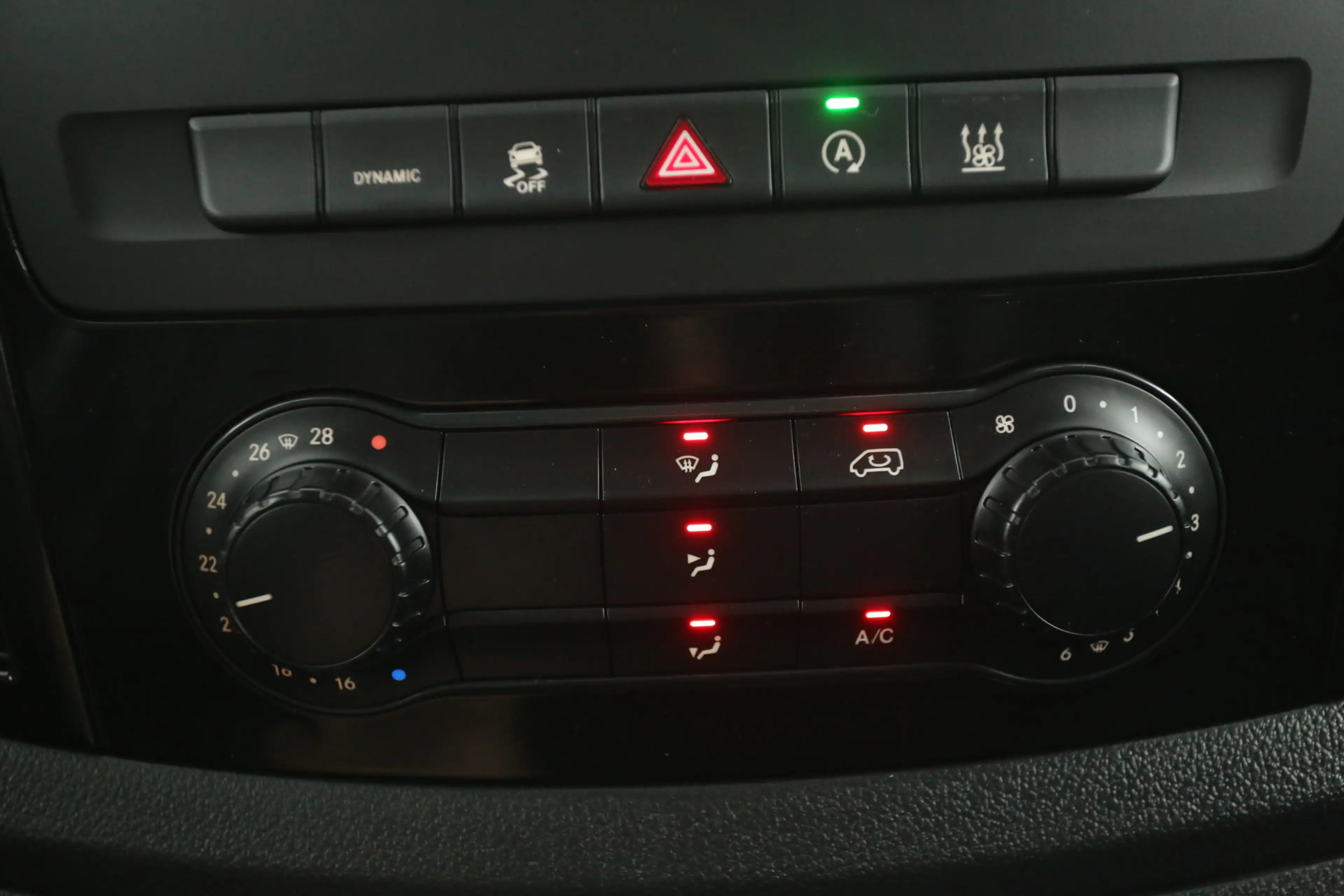 Mercedes-Benz Vito 114 CDI Extra Lang | Automaat | Airco | Camera | C — photo 18