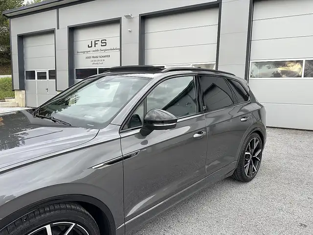 Volkswagen Touareg 4Motion V6 TDI SCR Elegance *Edition 20 * R-LIN... Ansicht 25