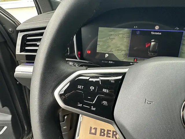 Volkswagen Touareg 4Motion V6 TDI SCR Elegance *Edition 20 * R-LIN... Ansicht 35