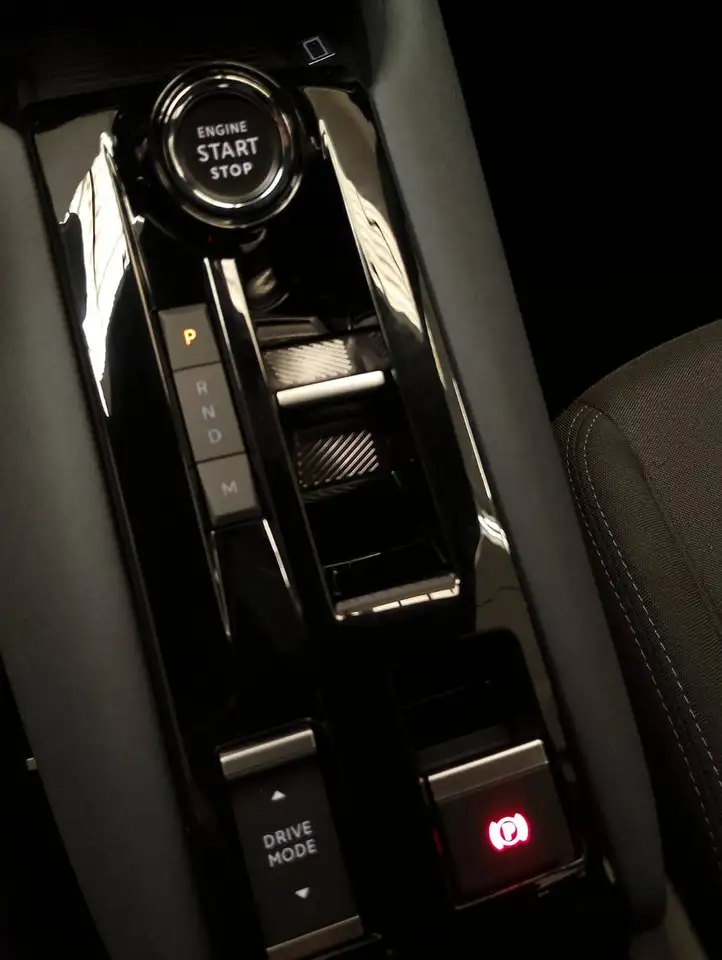 Alfa Romeo Junior 2025 — фото 9
