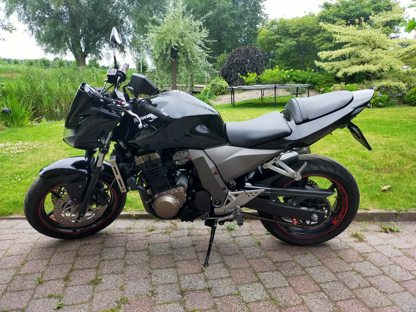 Kawasaki Z 750 tour naked bike Zwart - 1