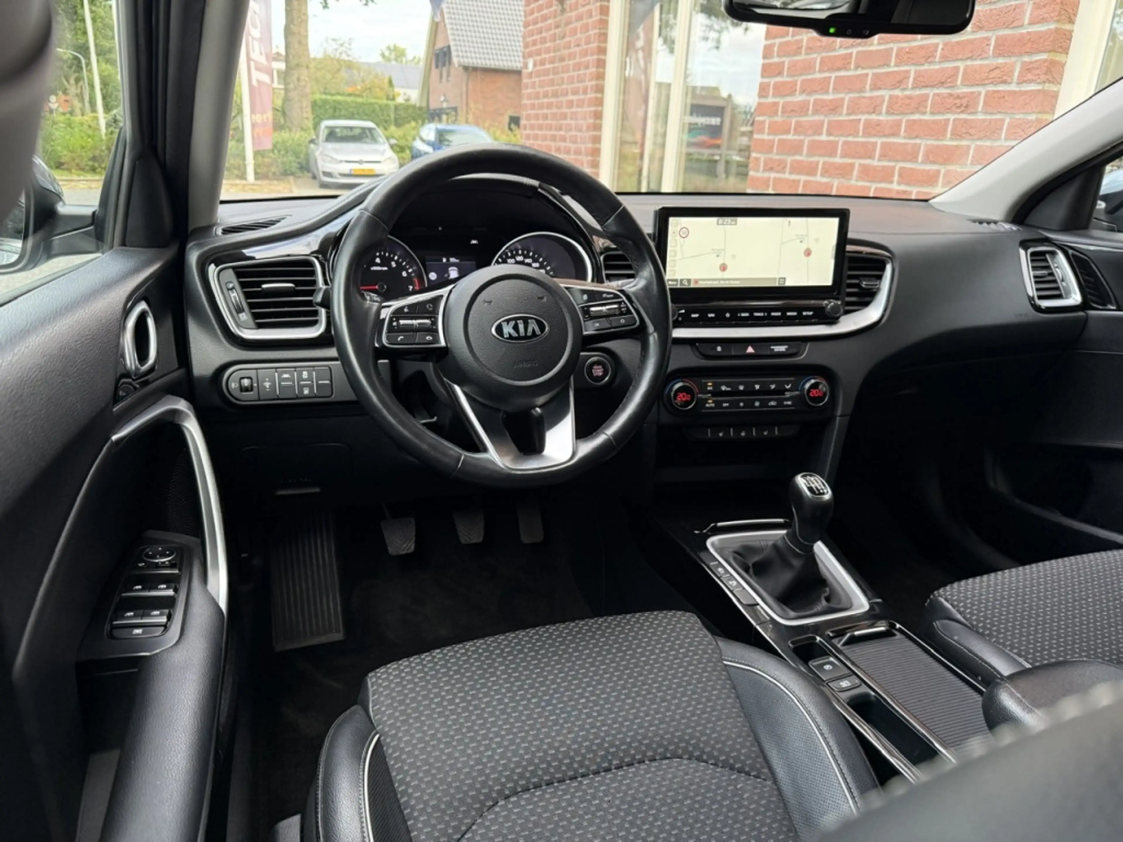 Kia Ceed SW / cee'd SW Sportswagon 1.0 T-GDi Dyn.PlusL. STOEL&STUUR VERW. — photo 3