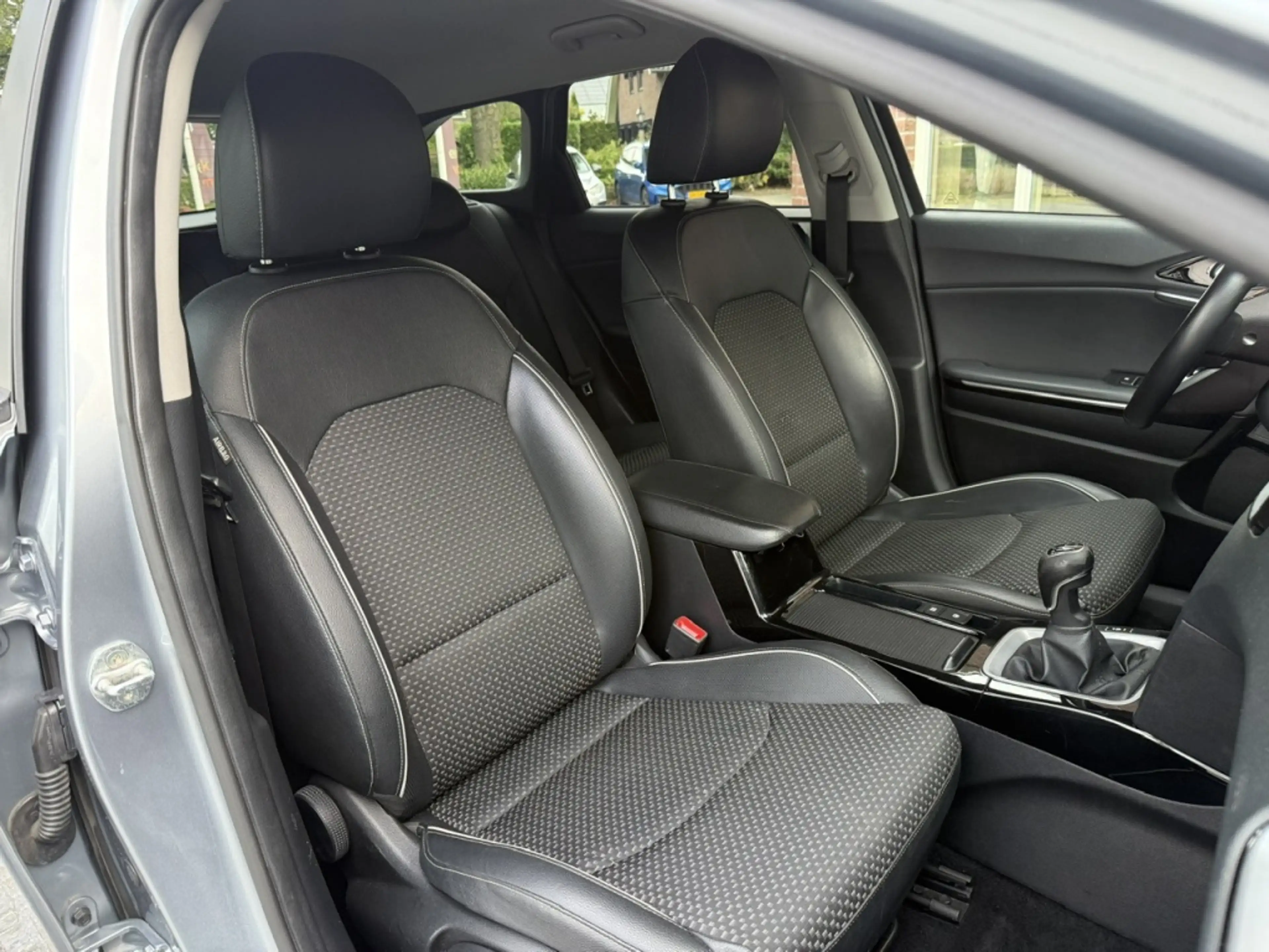 Kia Ceed SW / cee'd SW Sportswagon 1.0 T-GDi Dyn.PlusL. STOEL&STUUR VERW. — photo 40