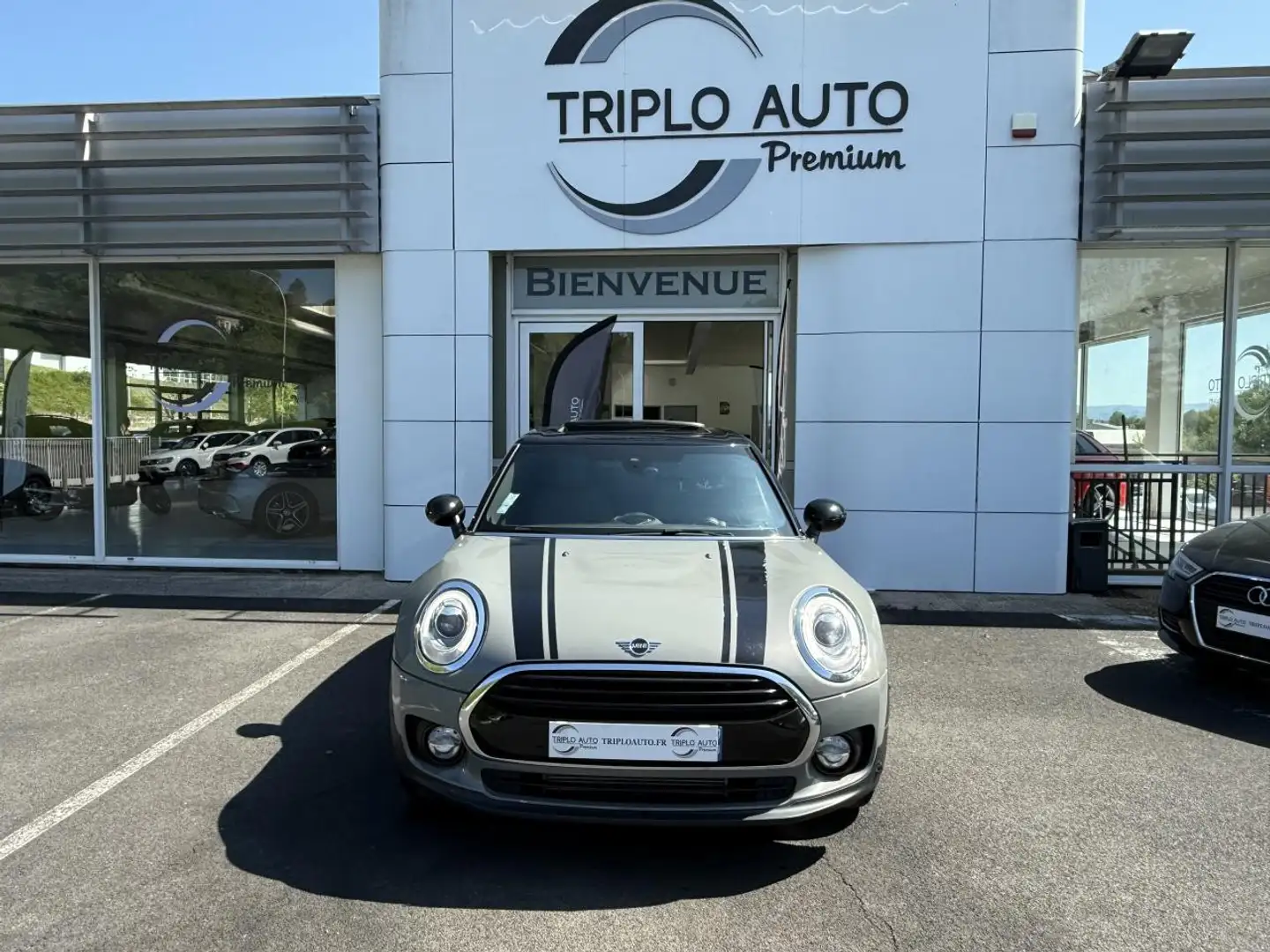 MINI Mini Clubman 1.5i - 136 - BVA CLUBMAN Edition Kens Серый - 2
