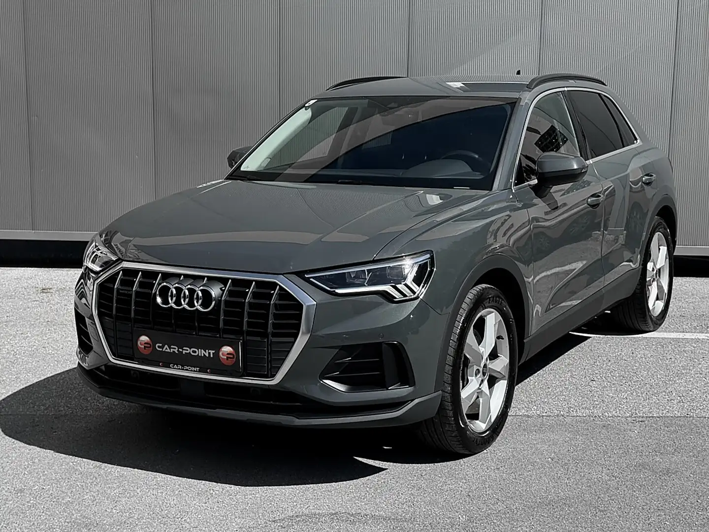 Audi Q3 40 TDI quattro S-tronic Sport/Alcantara/LED/Vir... Grau - 1