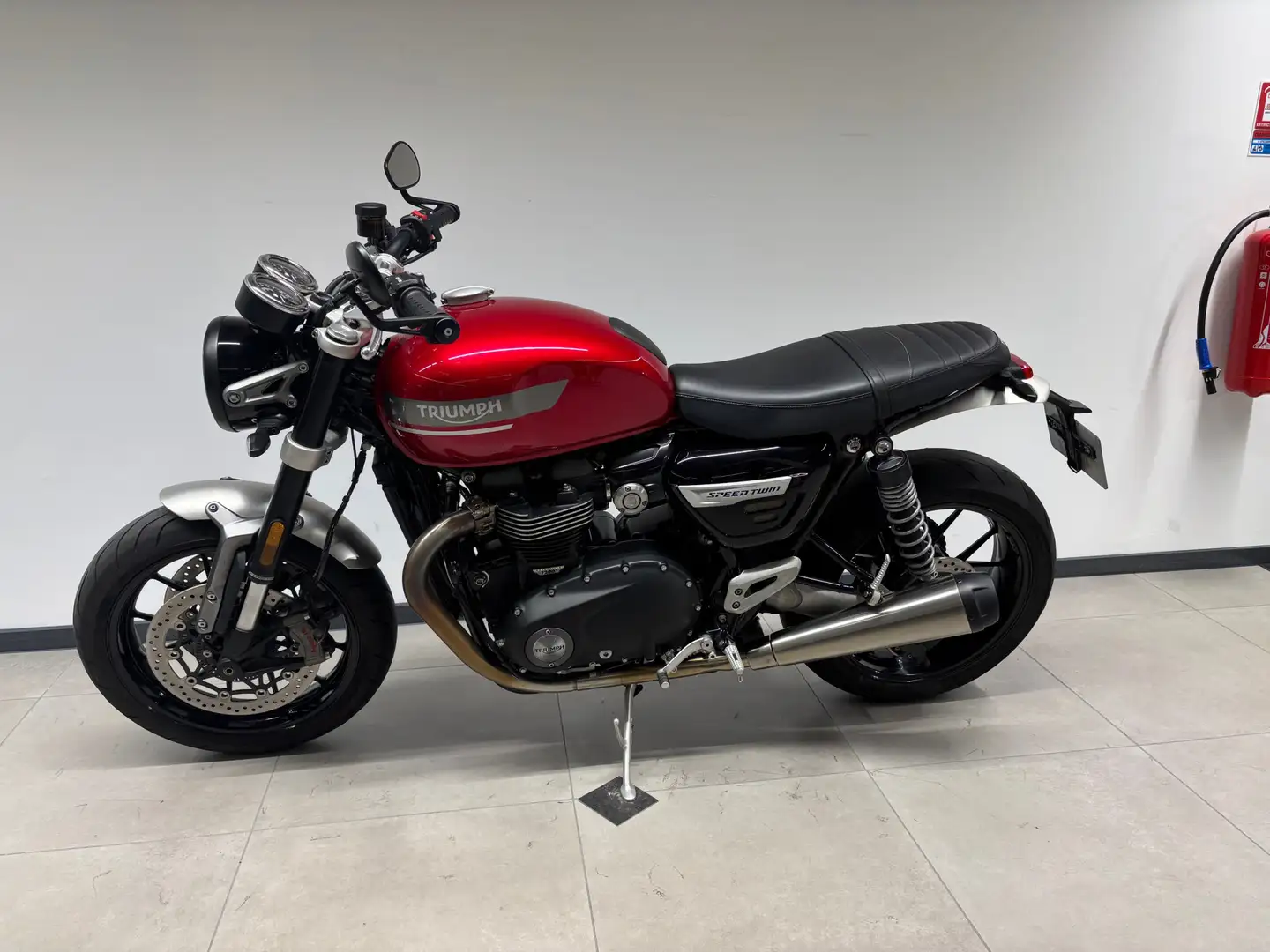 Triumph Speed Twin Roşu - 1