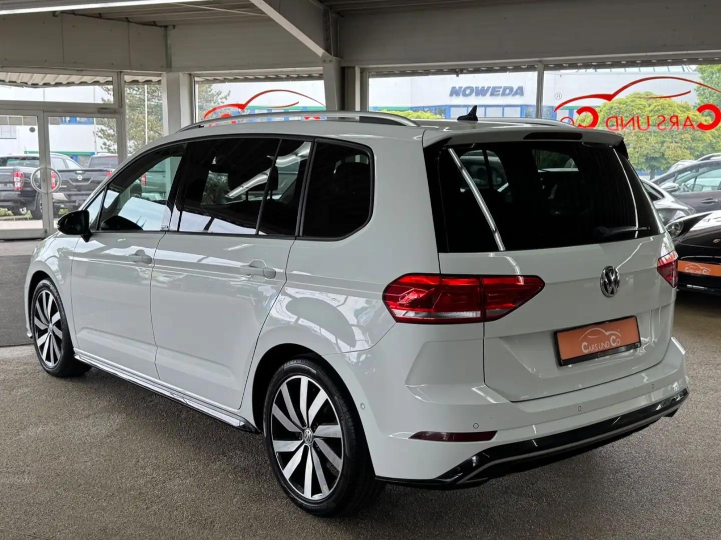 Volkswagen Touran 1.5 TSI R-Line DSG 7Sitz *AHK*SHZ*NAV*PAN Blanco - 2