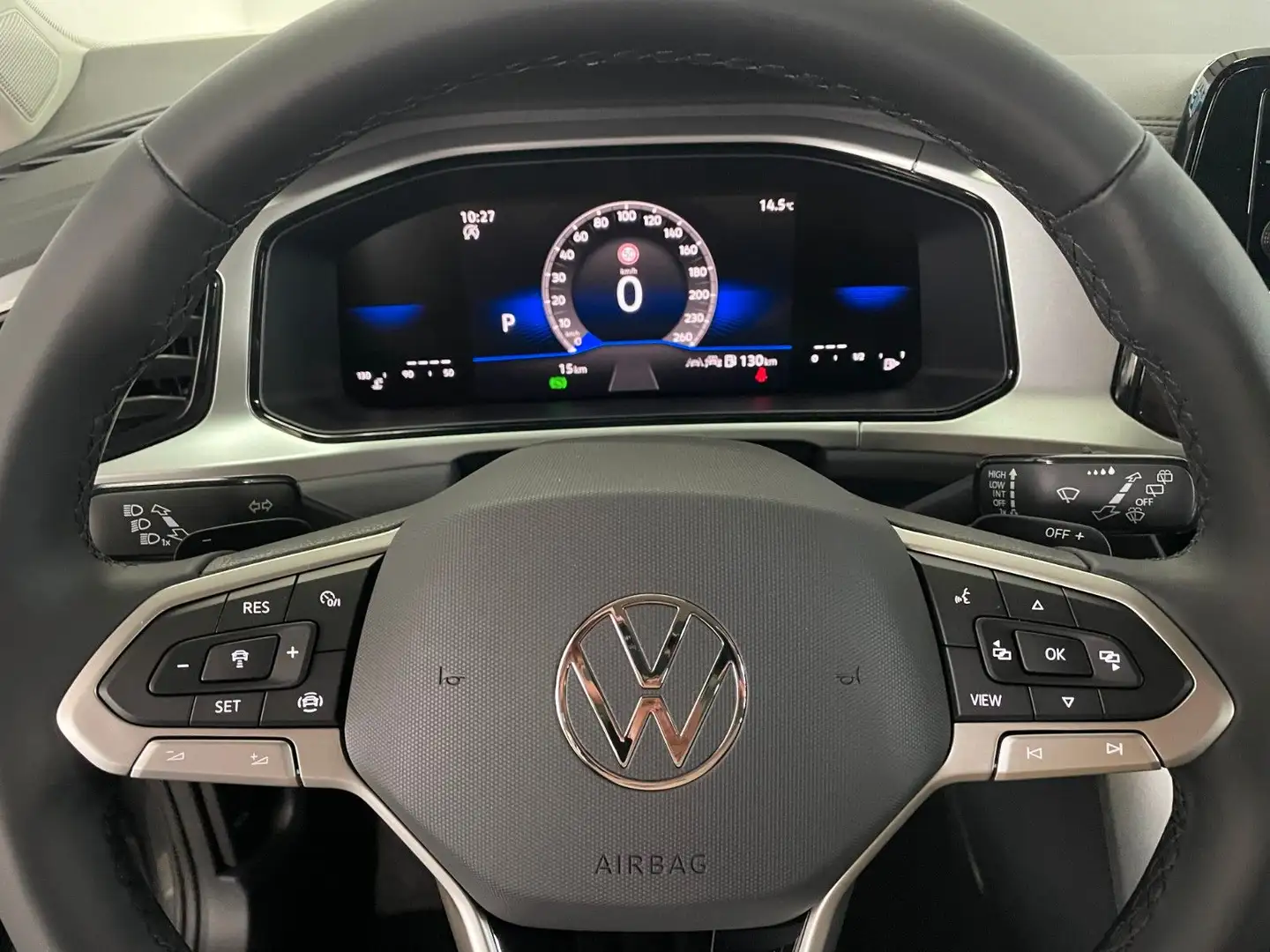 Volkswagen T-Roc 1.5 TSI OPF DSG PRIME / LED/AHK/ACC/17 Gris - 2