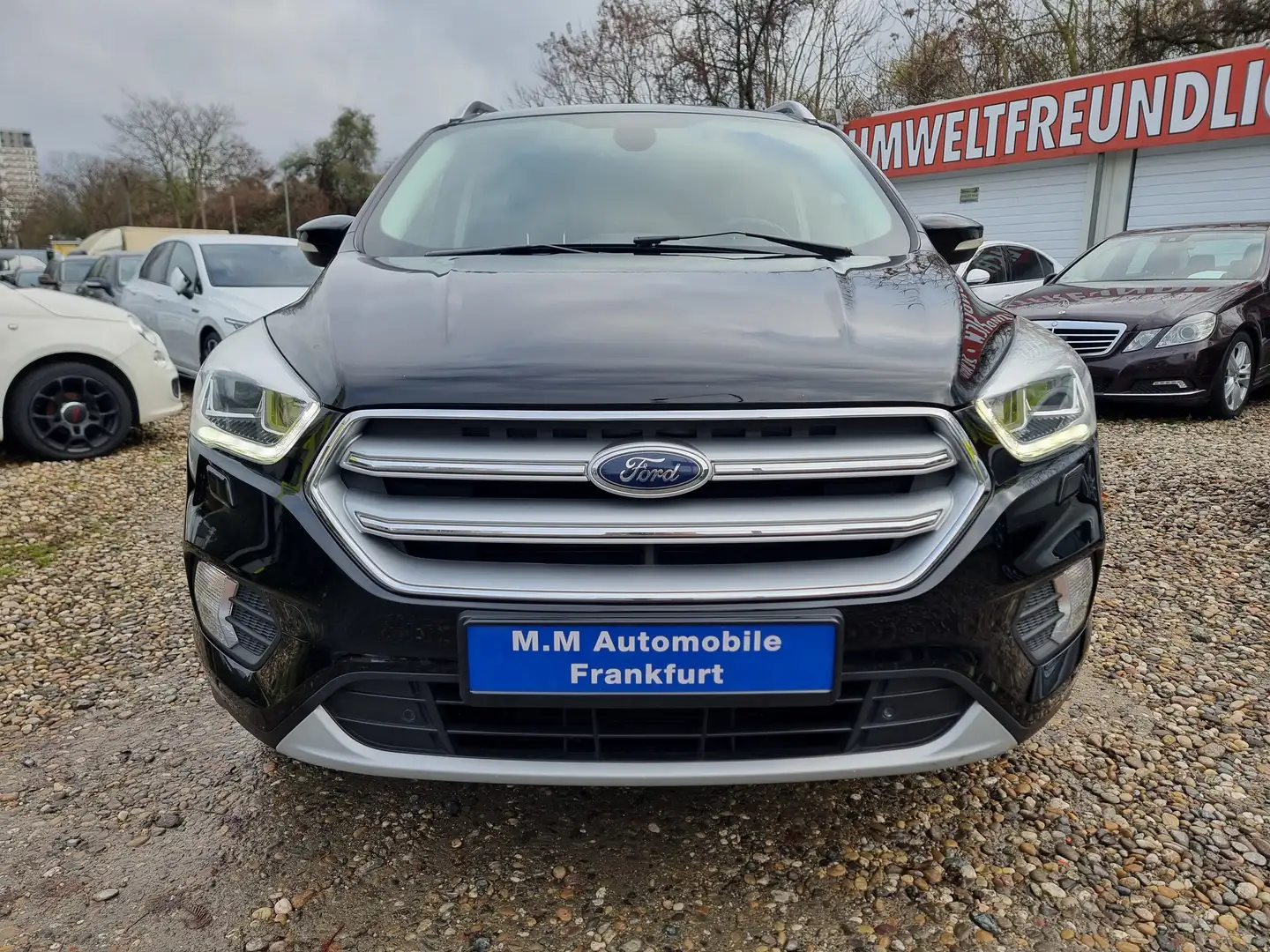 Ford Kuga 1.5l°Titanium°2Hand°Kamera°Xenon° Schwarz - 2
