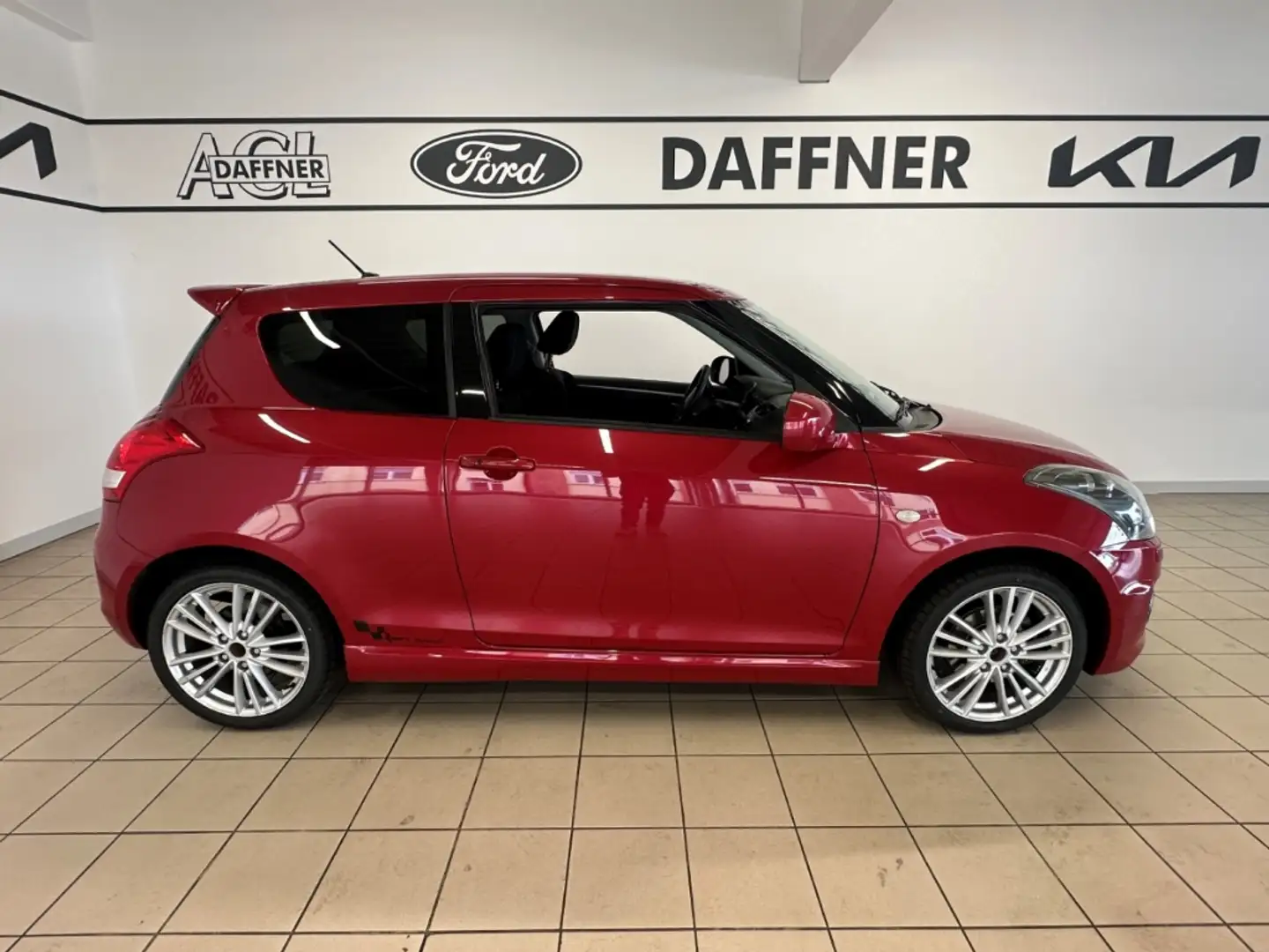 Suzuki Swift Sport 1.6 Red - 2