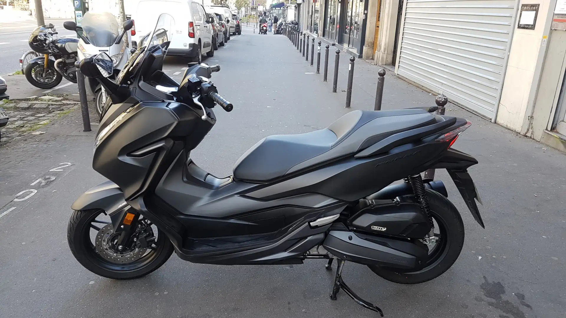 Honda Forza 125 Noir - 1