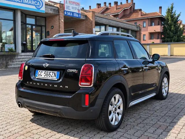 Mini Countryman view 5