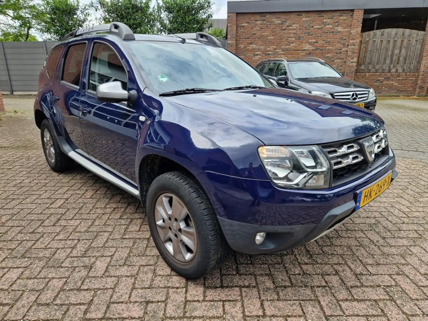 Dacia Duster 1.2 TCe 4x2 Prestige NL-auto Airco Leer Navi Trekh Azul - 2