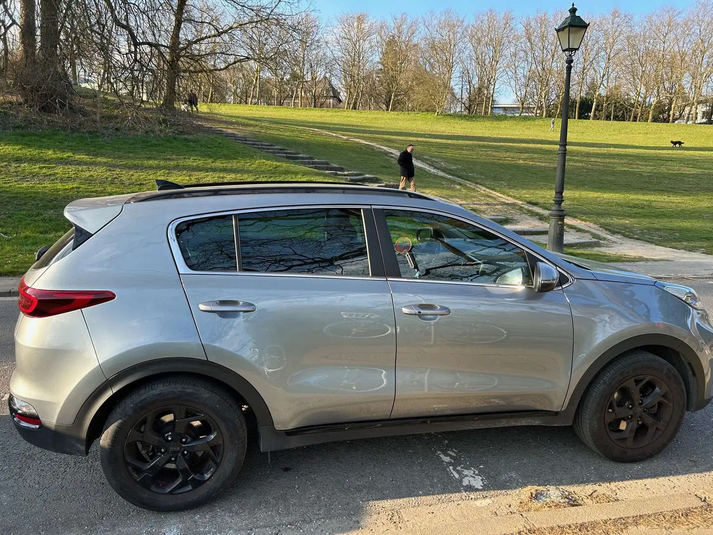 Kia Sportage Sportage 1.6i Black Edition Zilver - 2