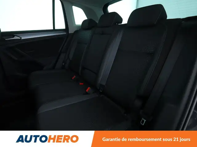 Volkswagen Tiguan view 15