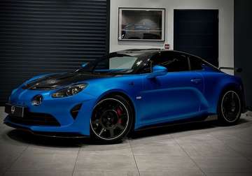 A 110 R 1.8T 300 Ch BVA BLEU RACING MAT SIÈGE BAQUETS FULL CARBONE PACK TRACK JANTES 1ER MAIN FRANÇAISE 800 KMS NEUF