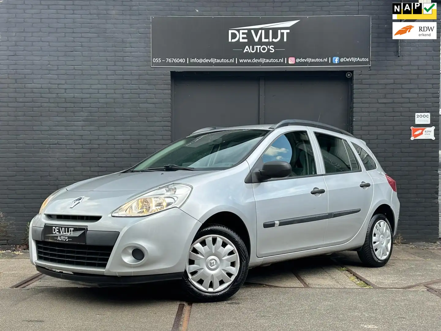 Renault Clio Estate 1.2-16V Special Line | Navi | Airco | Trekh Grijs - 1