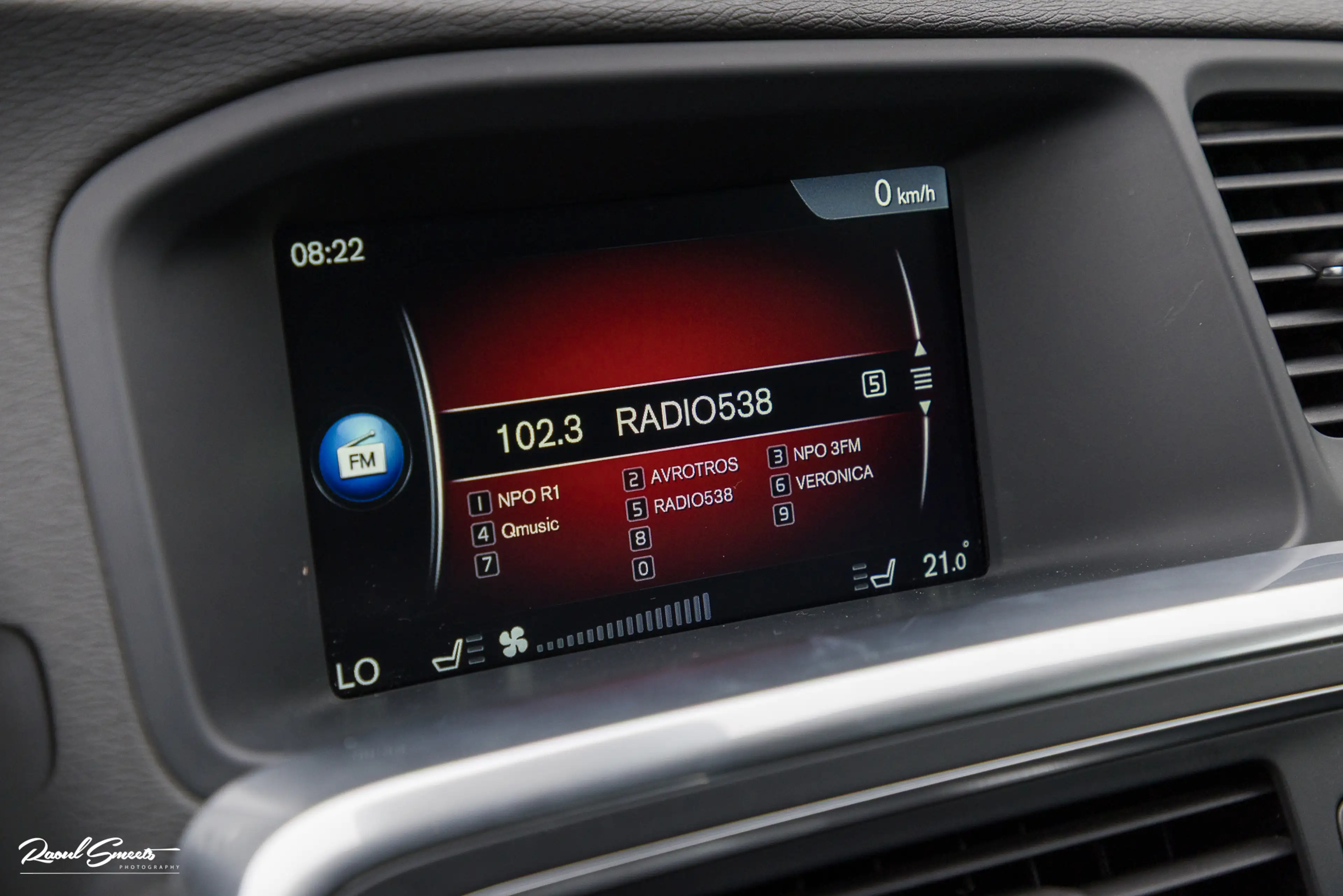 Volvo V60 Cross Country 2.0 T5 AWD Summum | Trekhaak | Memory | Cruise Con — photo 31