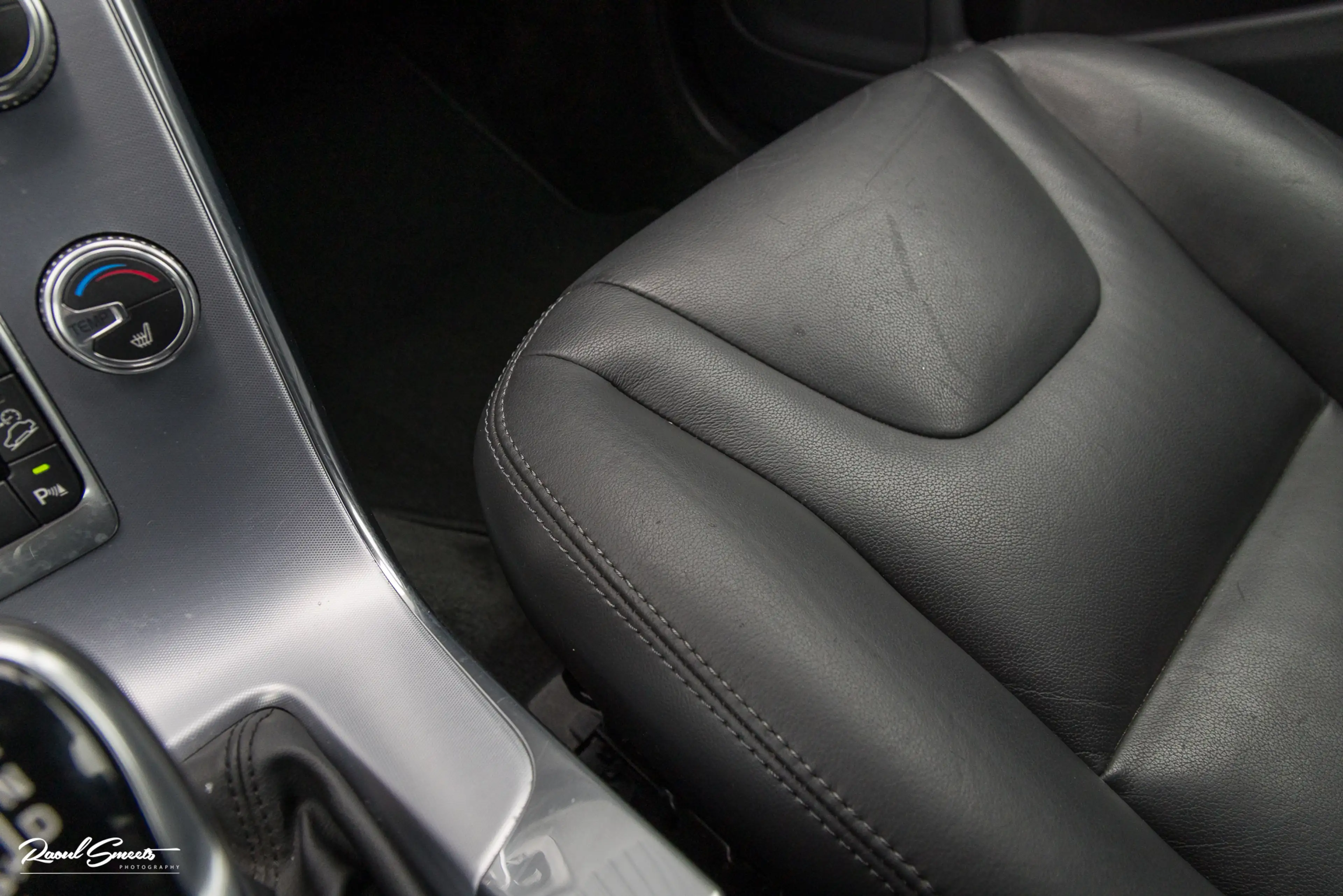 Volvo V60 Cross Country 2.0 T5 AWD Summum | Trekhaak | Memory | Cruise Con — photo 37