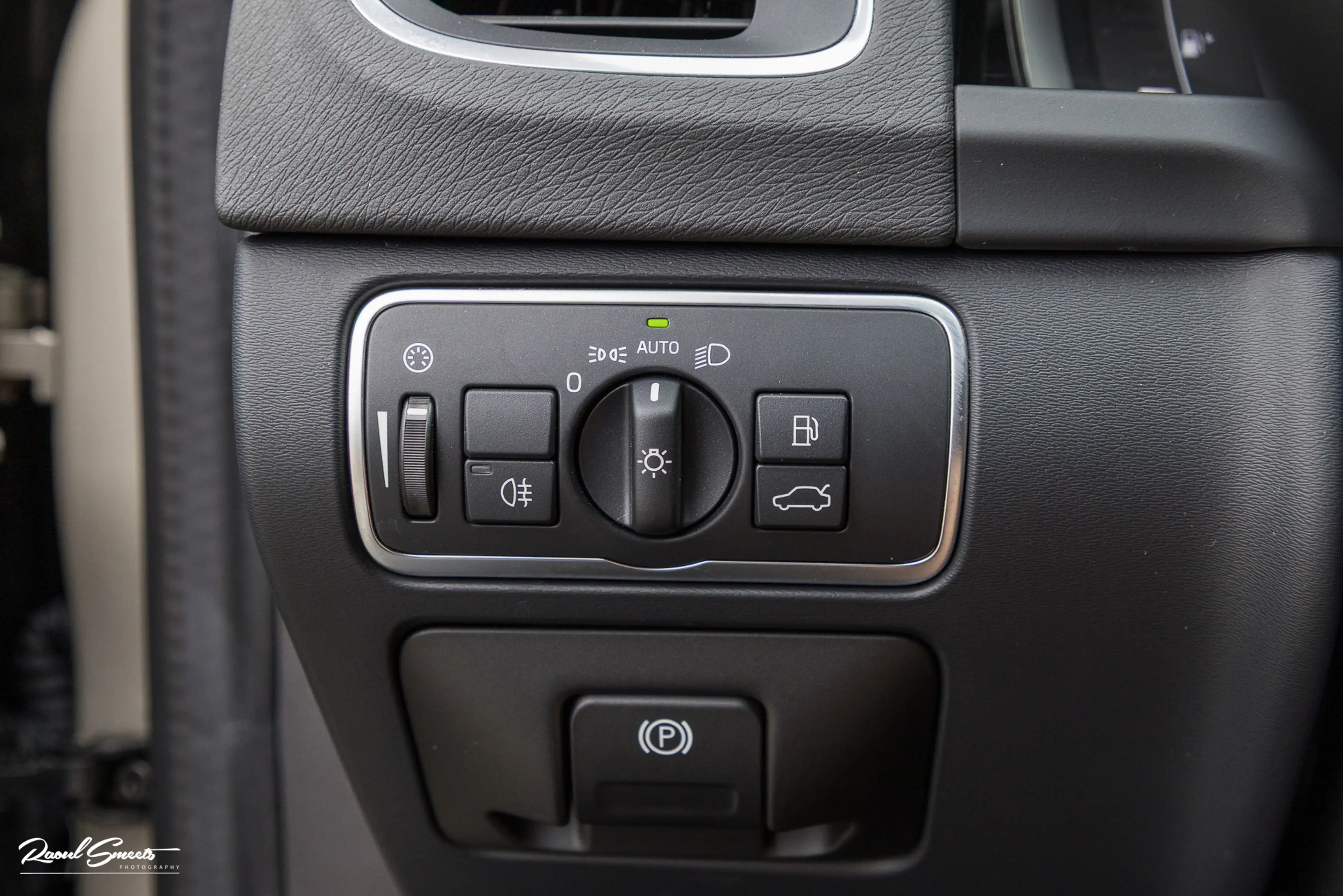 Volvo V60 Cross Country 2.0 T5 AWD Summum | Trekhaak | Memory | Cruise Con — photo 36