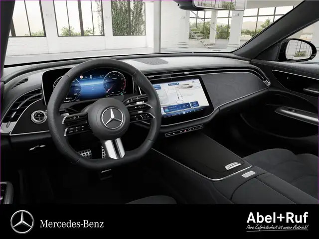 Mercedes-Benz E view 7