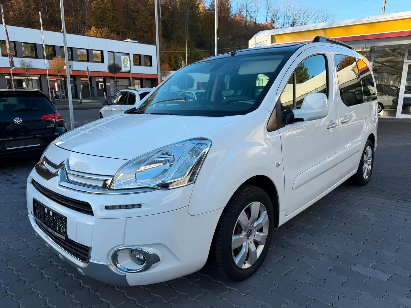 Citroen Berlingo Selection, Multispace,AHK,Klima,Panoram - 1