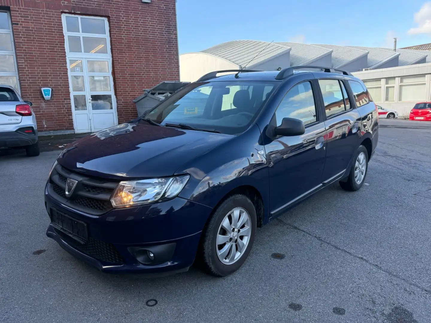 Dacia Logan /Klima/Euro6 Blau - 1
