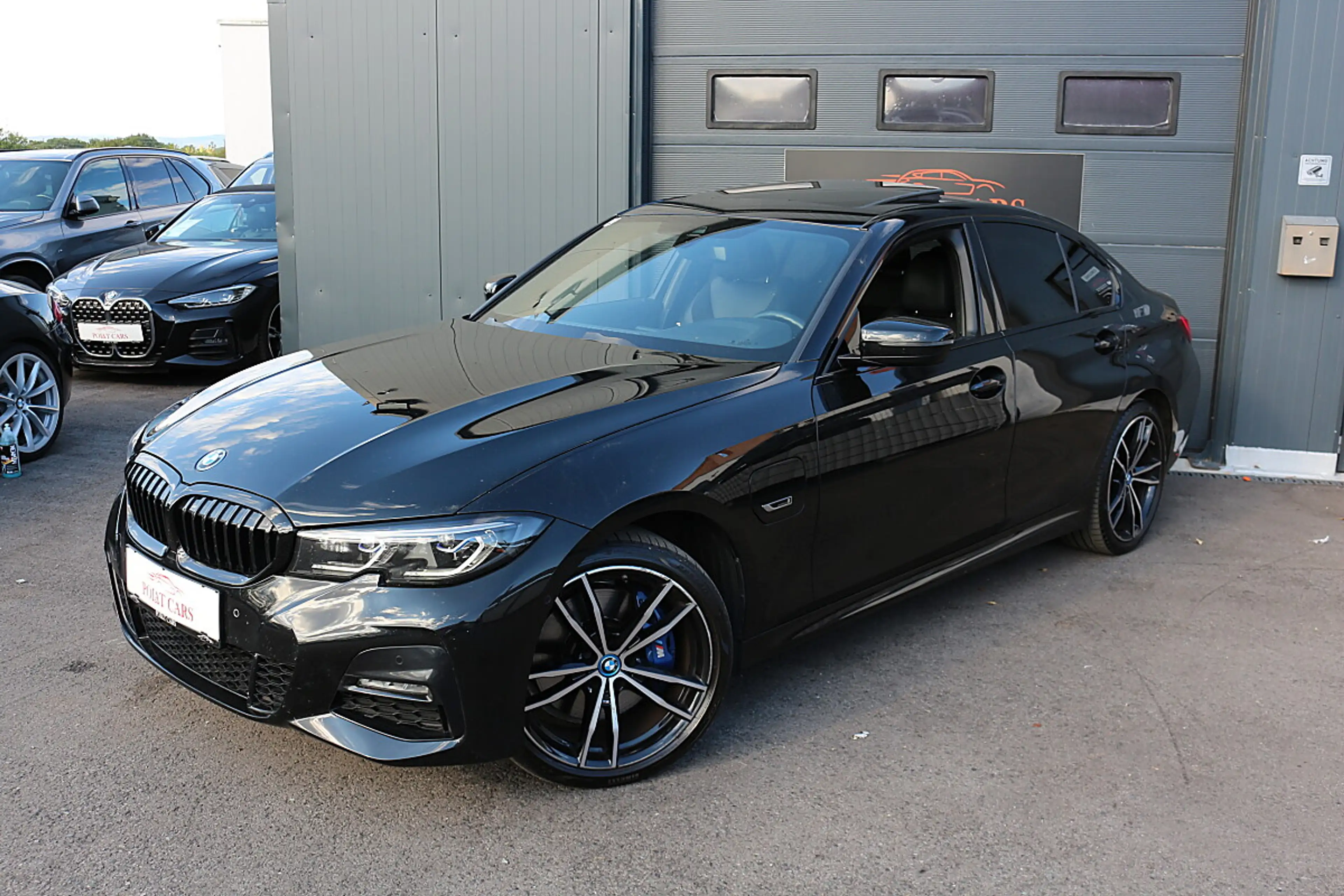 BMW 330 e PHEV xDrive Aut M-Paket *1Besitz* — photo 3