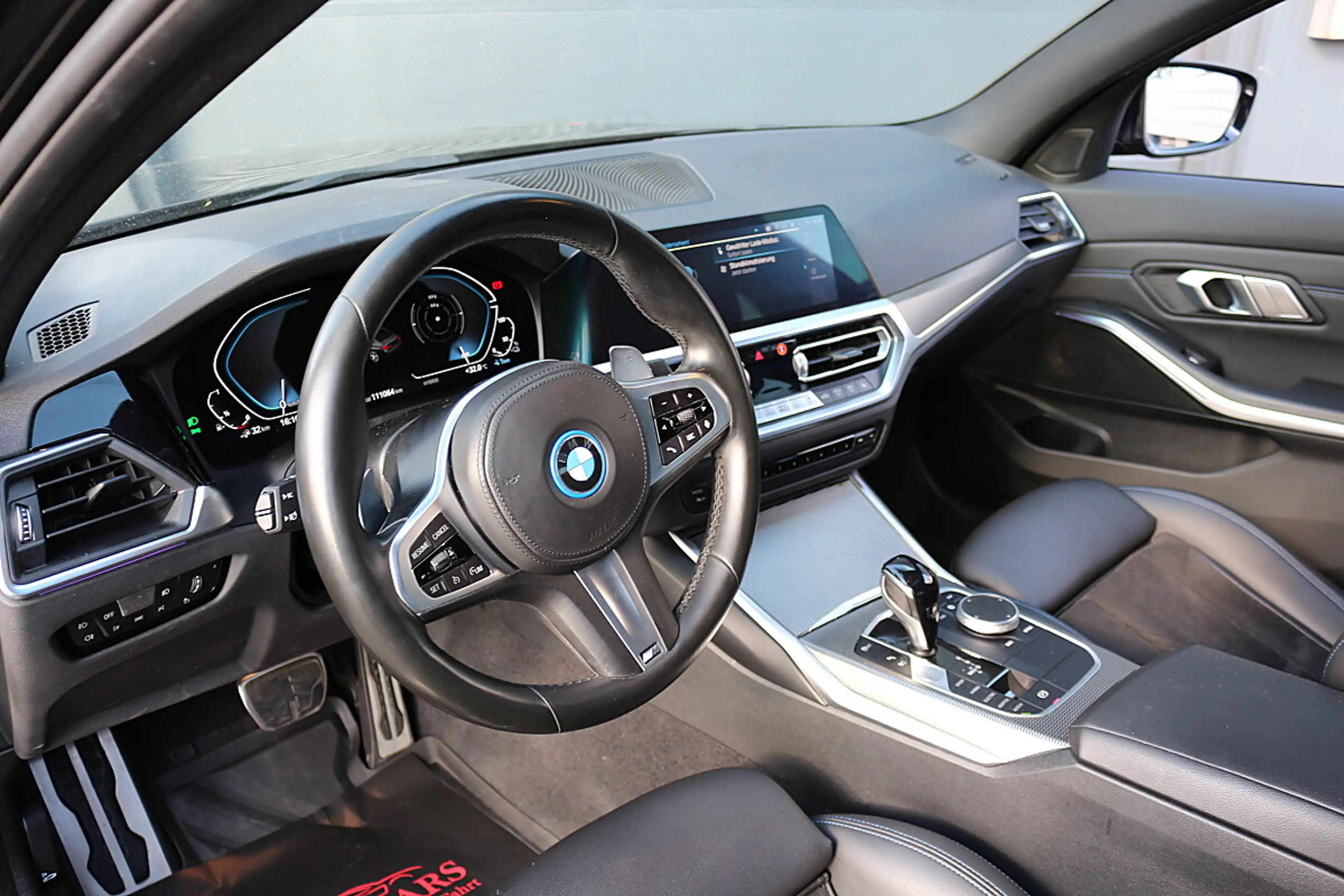 BMW 330 e PHEV xDrive Aut M-Paket *1Besitz* — photo 14