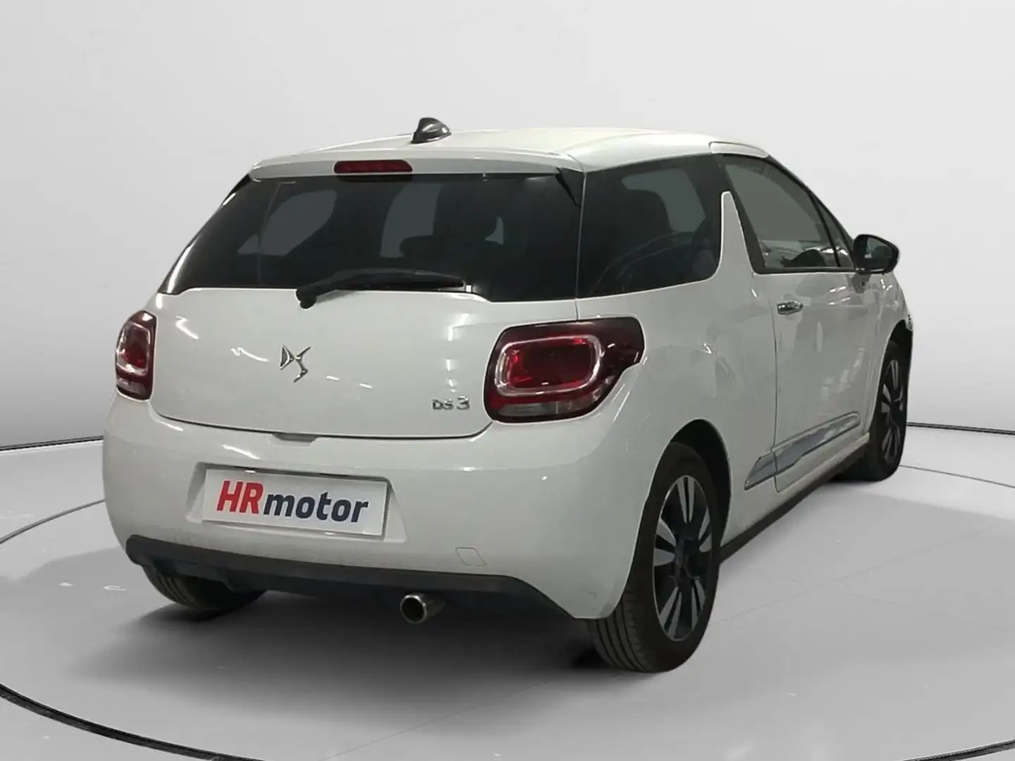 DS Automobiles DS 3 Desire Blanc - 2