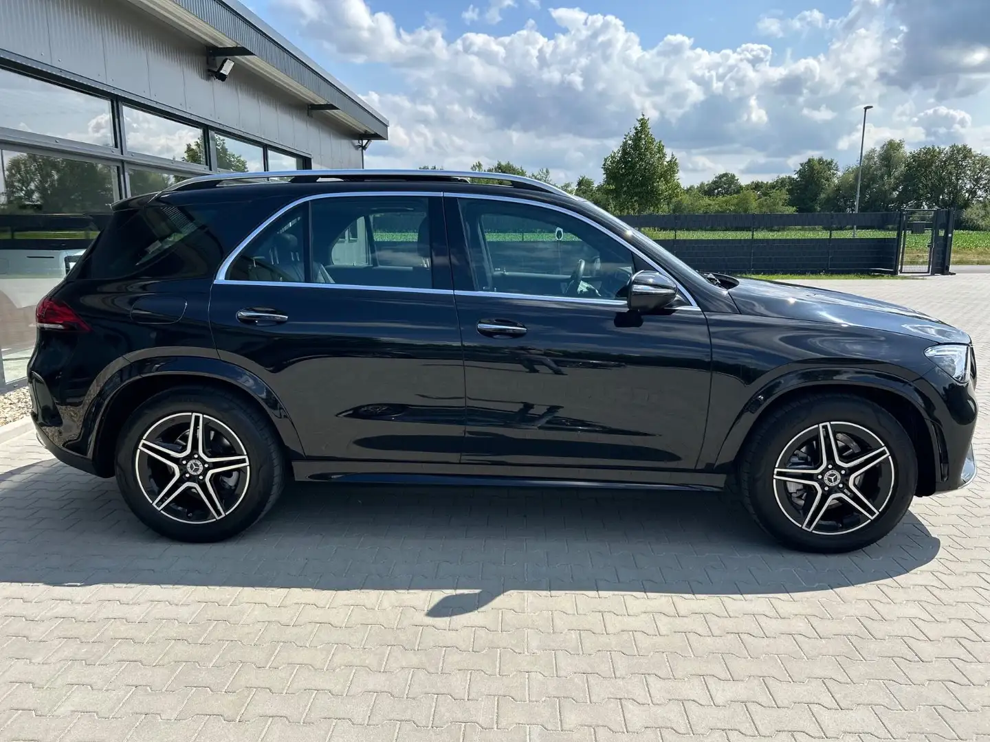 Mercedes-Benz GLE 300 d 4M AMG -Pano-Memory-Burmester-360K Noir - 2