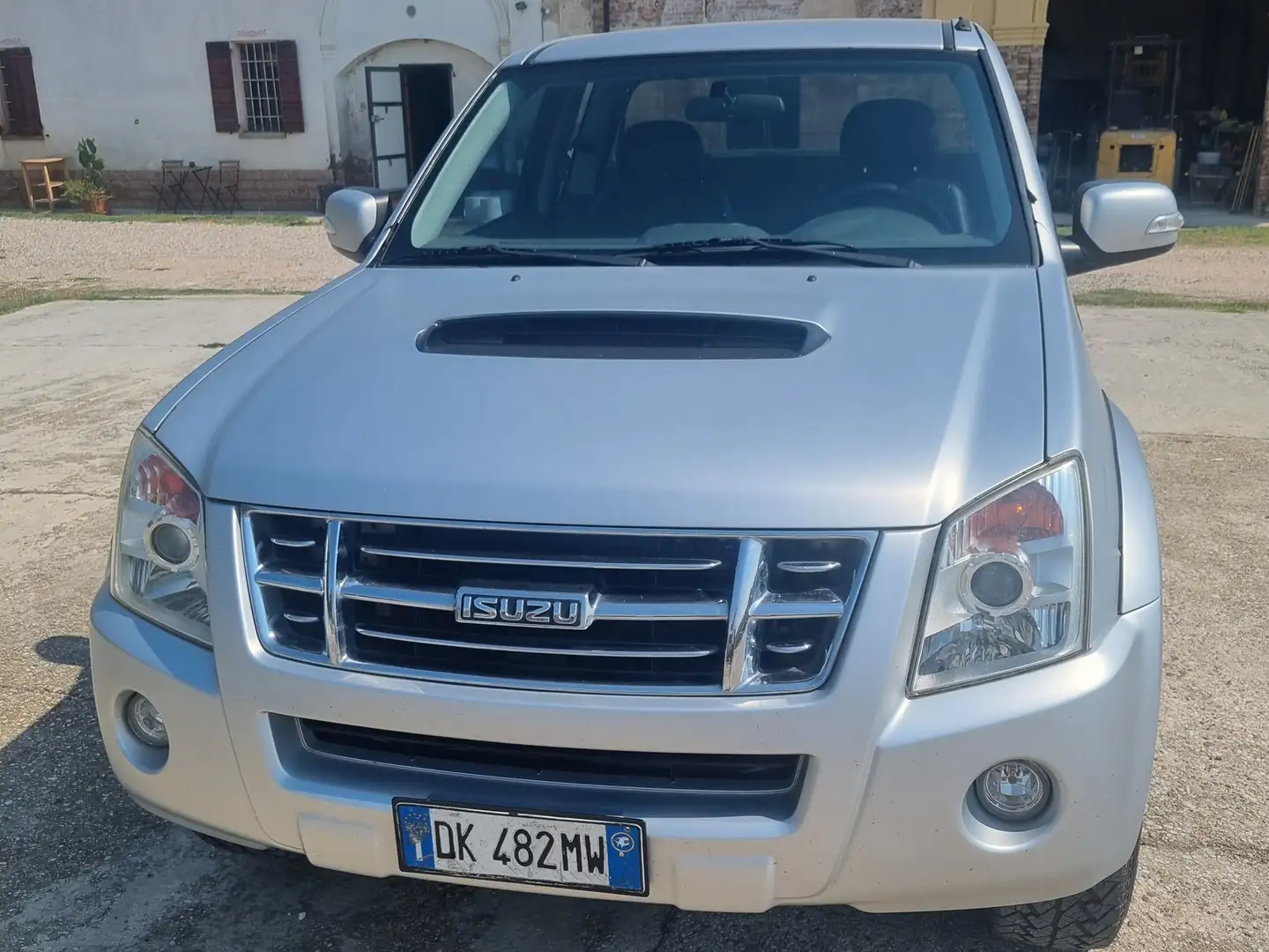 Isuzu D-Max D-Max I 3.0 td cr crew LS Super auto Grigio - 2
