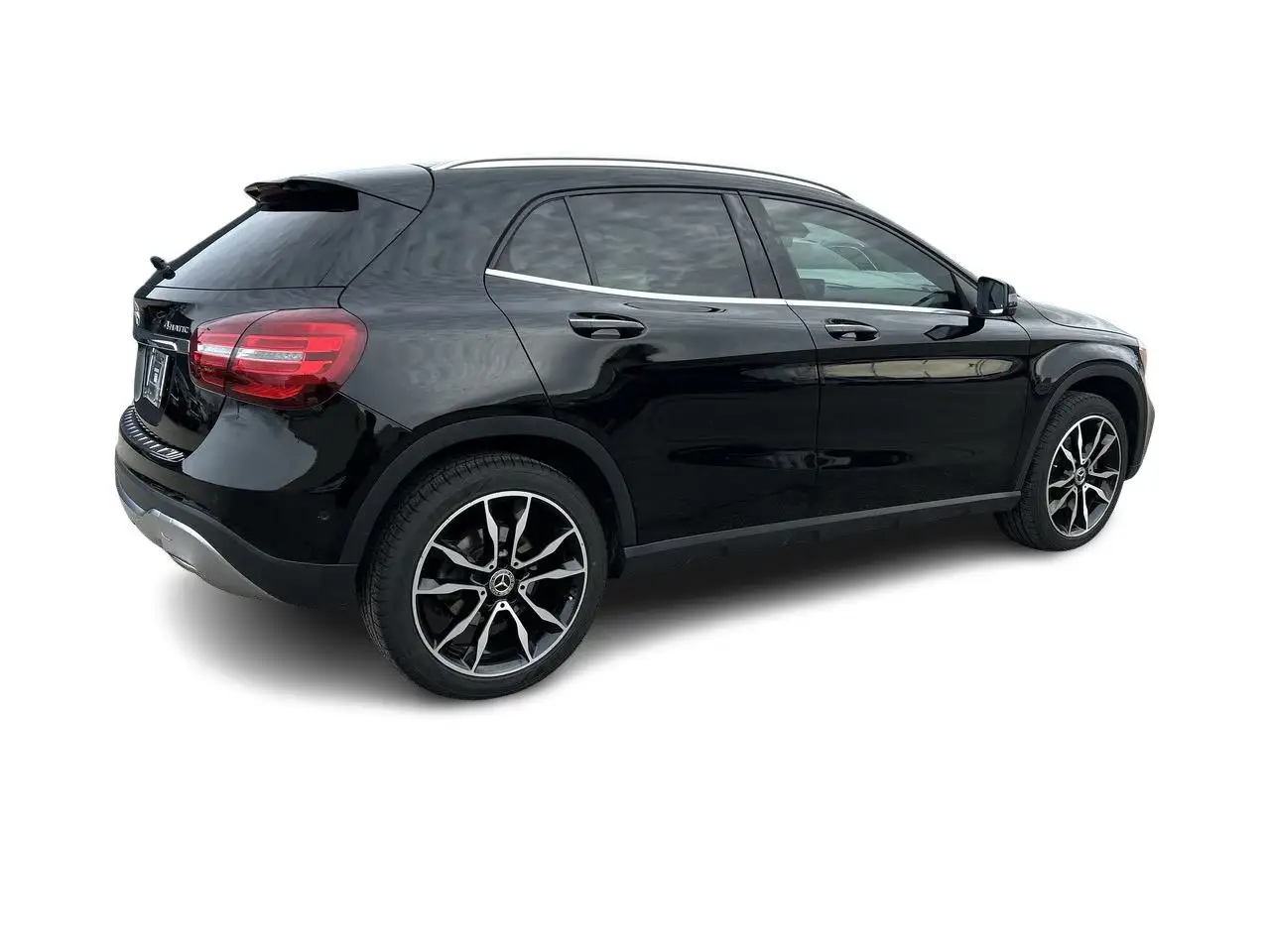 Mercedes-Benz GLA снимка Mercedes-Benz GLA