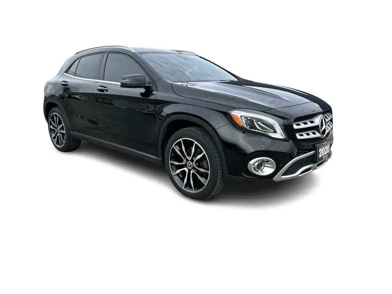 Mercedes-Benz GLA снимка Mercedes-Benz GLA