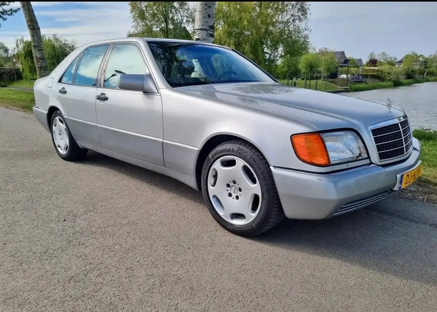 Mercedes-Benz S 300 SE (NAP) Silber - 1